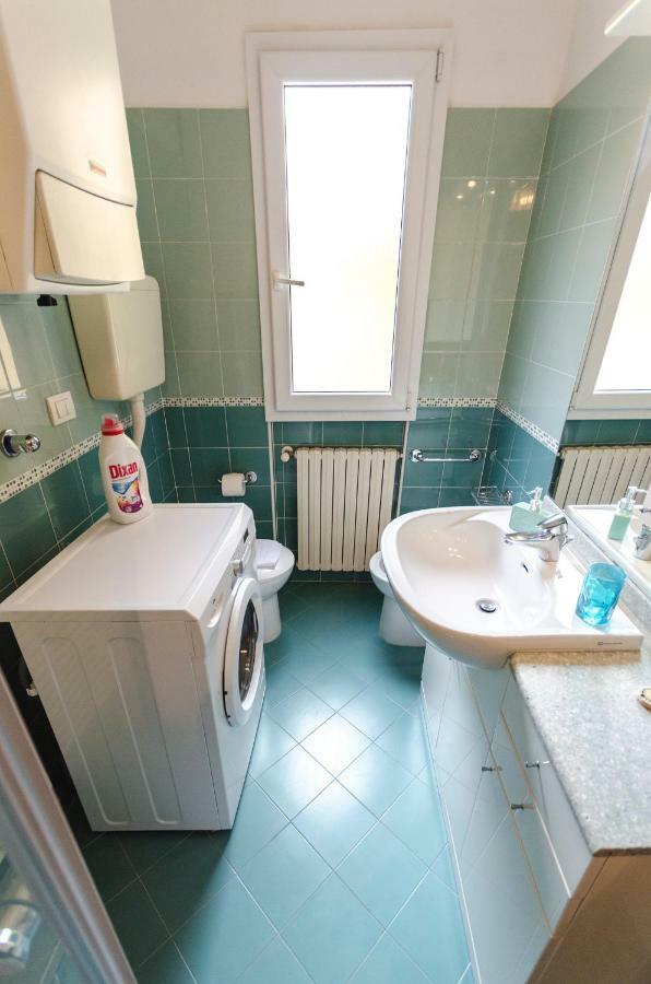 Petroni Apartment بولونيا المظهر الخارجي الصورة